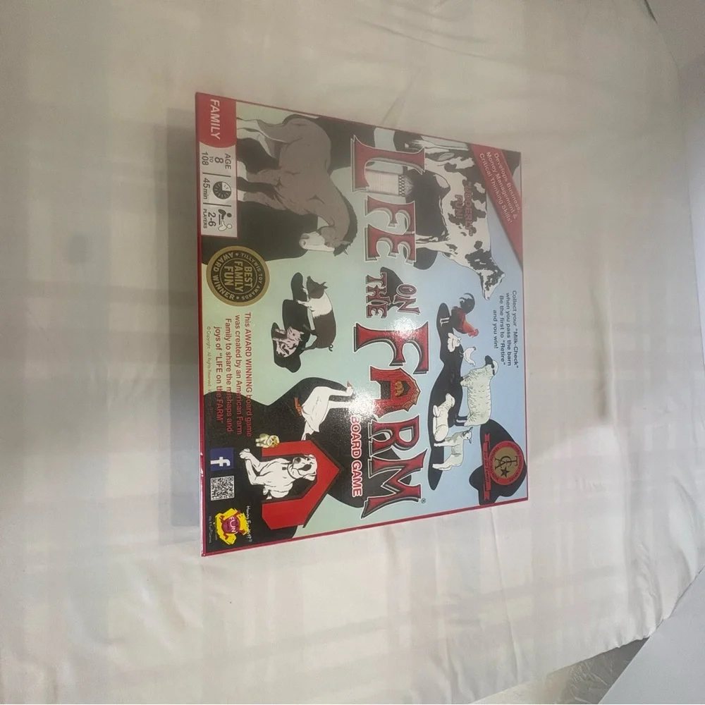 Life on the Farm Board Game - Picture 2 of 11